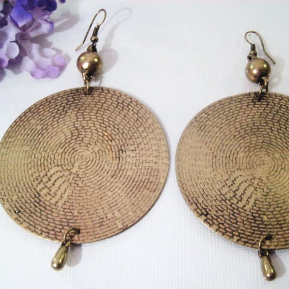 Single Drop Disc Hook Earrings